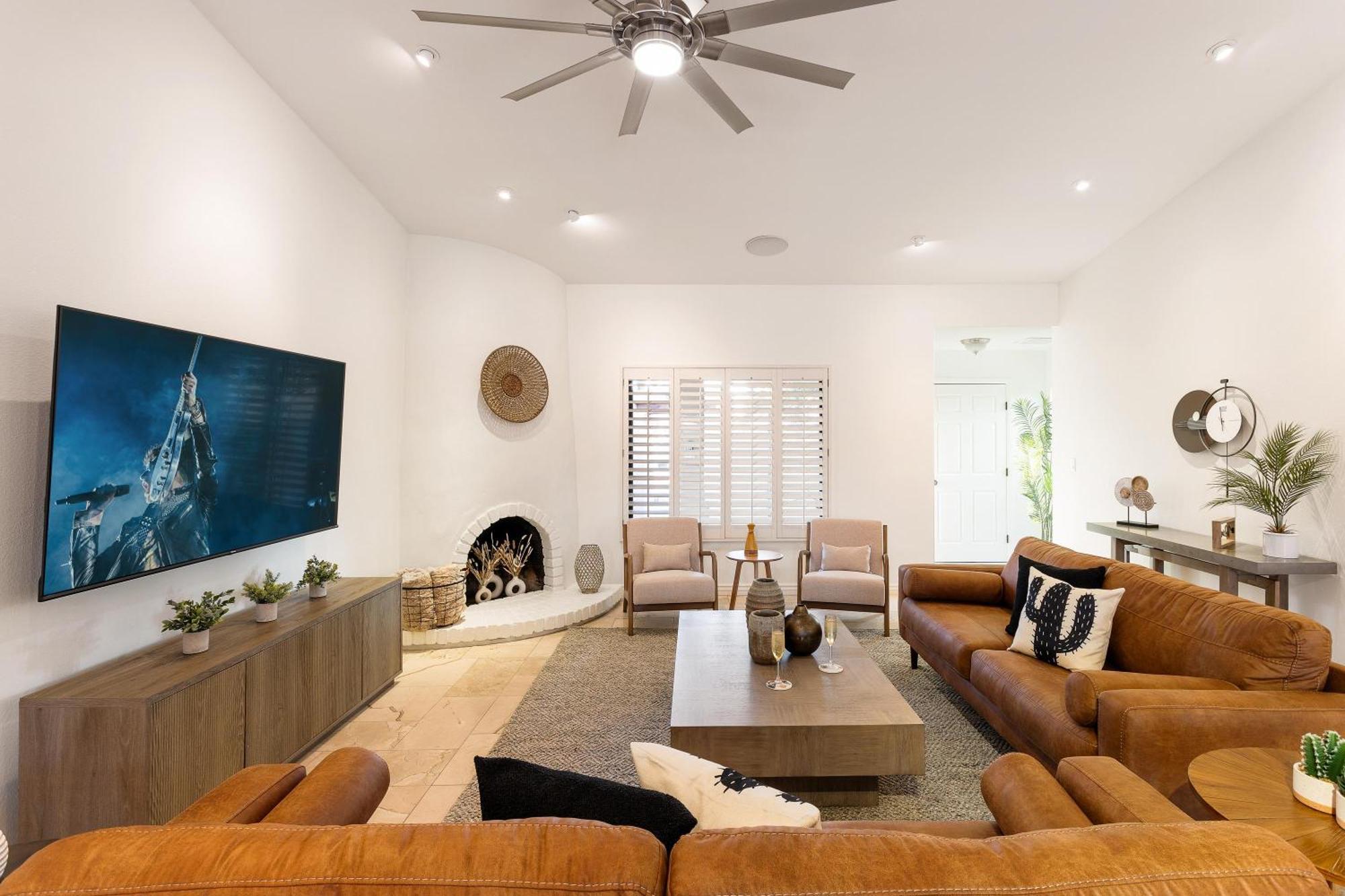 Sunset Palms-pool, & Sports Court-scottsdale Holiday home